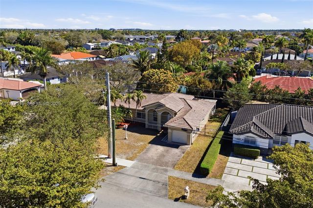 18049 SW 152nd Ave, Miami, FL 33187