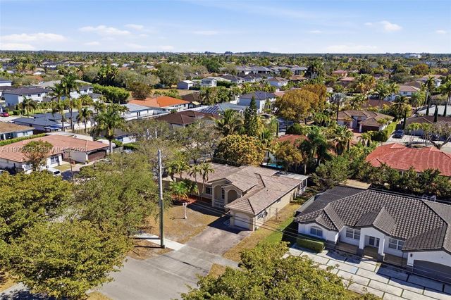 18049 SW 152nd Ave, Miami, FL 33187