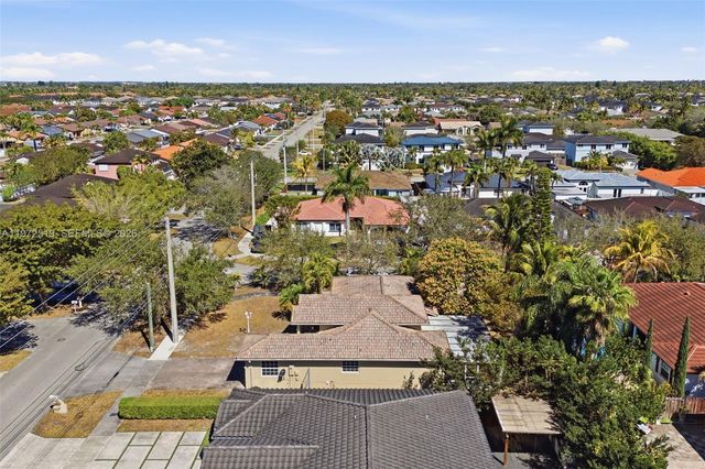 18049 SW 152nd Ave, Miami, FL 33187