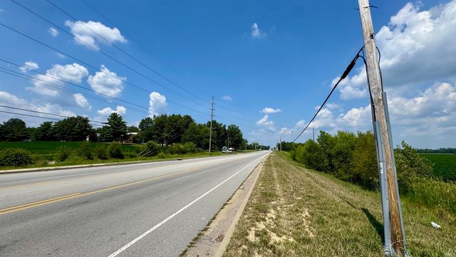 at 9901 N Green River Road, Evansville, IN 47725