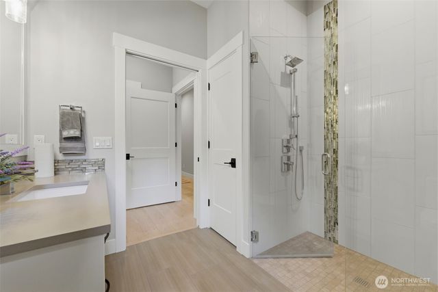 605 Hyak Way, Fox Island, WA 98333