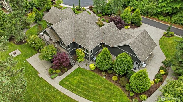 605 Hyak Way, Fox Island, WA 98333