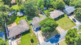 2351 CALADIUM Road, Jacksonville, FL 32211