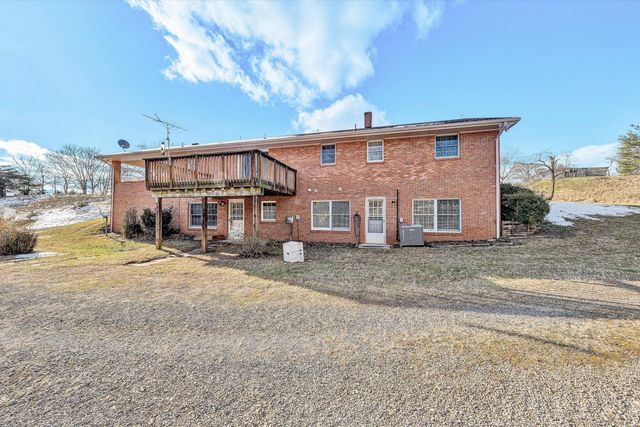 2346 Rockland RD, Boones Mill, VA 24065