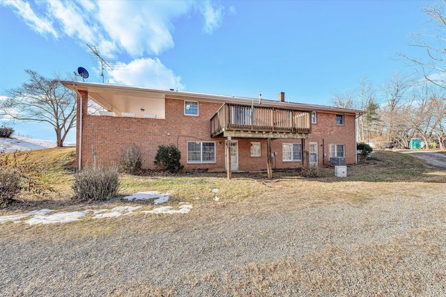 2346 Rockland RD, Boones Mill, VA 24065