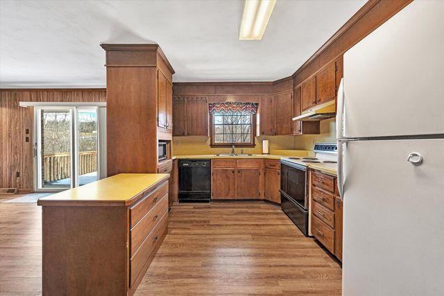 2346 Rockland RD, Boones Mill, VA 24065