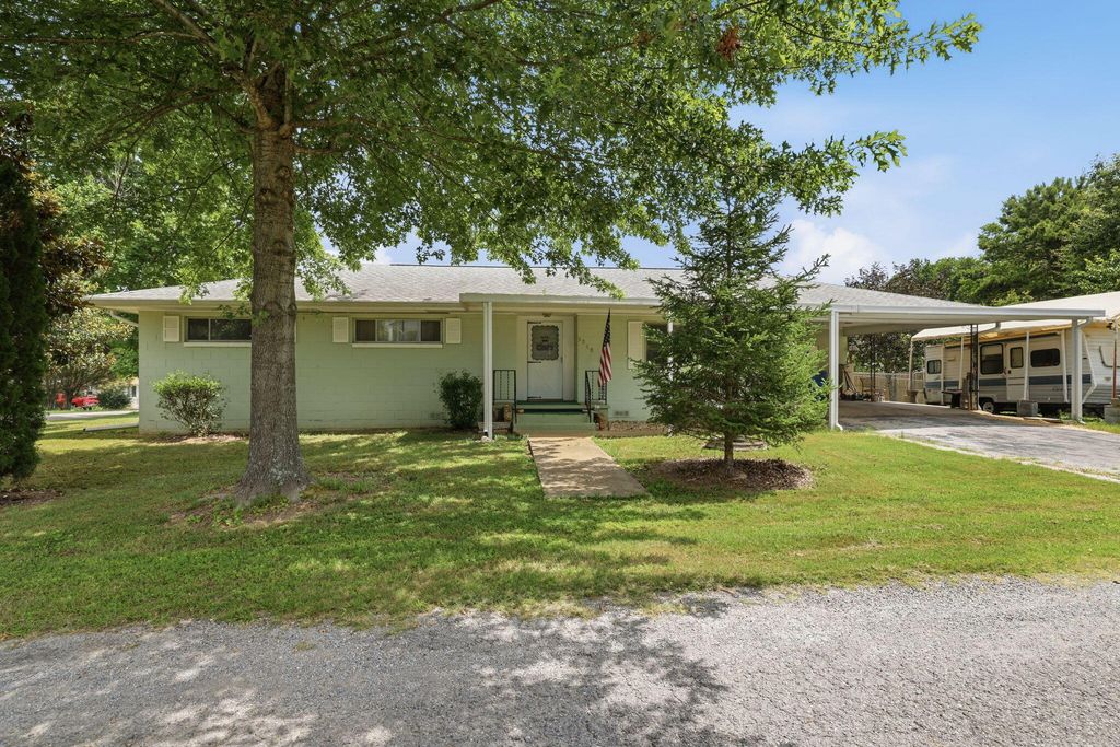 5010 Kenner Avenue, Red Bank, TN 37415