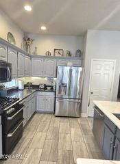 966 E VIRGO Place, Chandler, AZ 85249