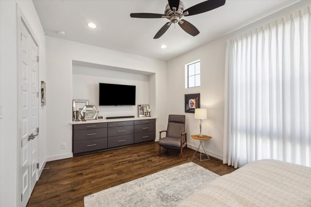 2914 Lamar Street, Houston, TX 77003