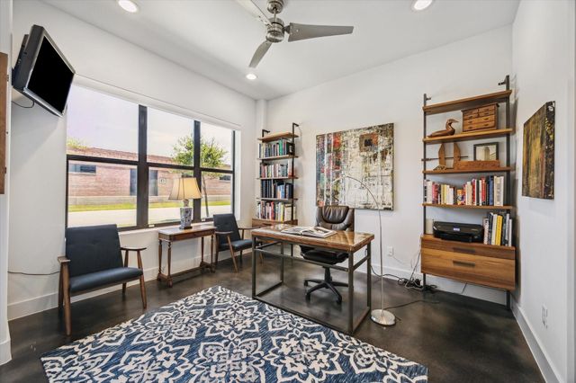 2914 Lamar Street, Houston, TX 77003