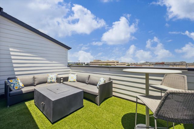 2914 Lamar Street, Houston, TX 77003