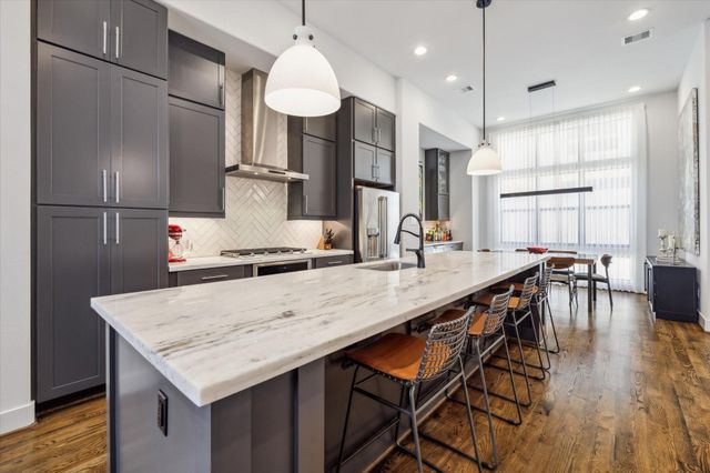 2914 Lamar Street, Houston, TX 77003