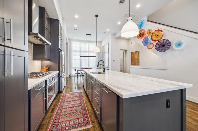 2914 Lamar Street, Houston, TX 77003