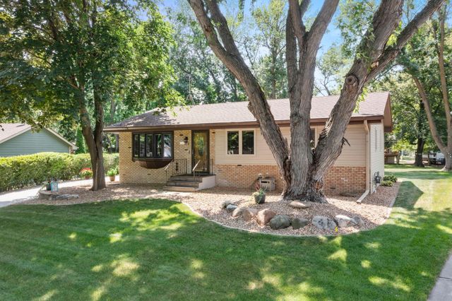 119 Oak Avenue SW, Saint Michael, MN 55376