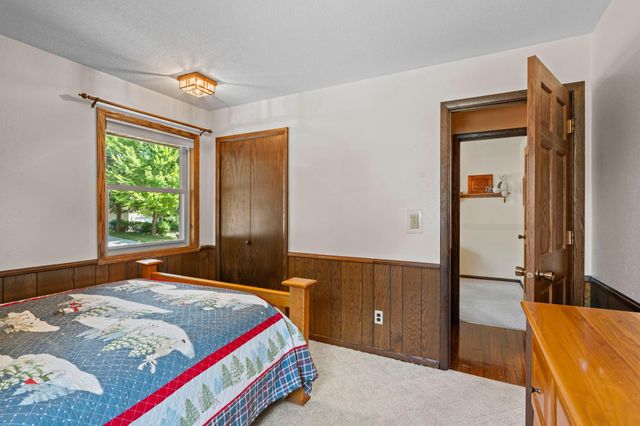 119 Oak Avenue SW, Saint Michael, MN 55376