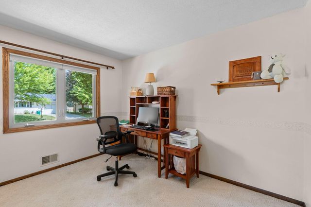 119 Oak Avenue SW, Saint Michael, MN 55376