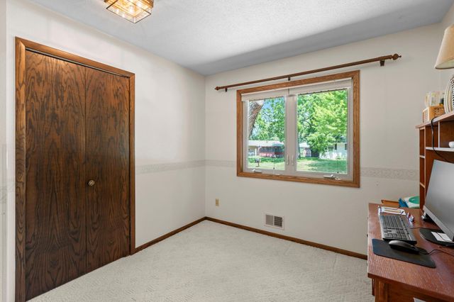 119 Oak Avenue SW, Saint Michael, MN 55376