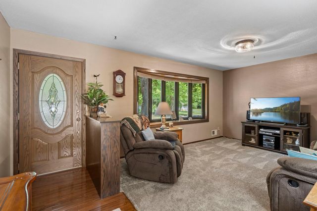 119 Oak Avenue SW, Saint Michael, MN 55376