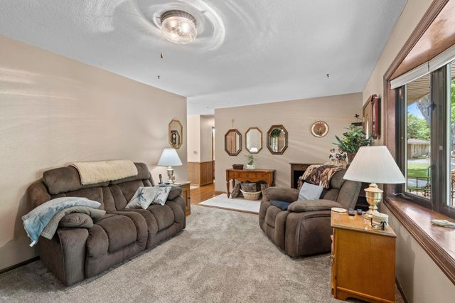 119 Oak Avenue SW, Saint Michael, MN 55376