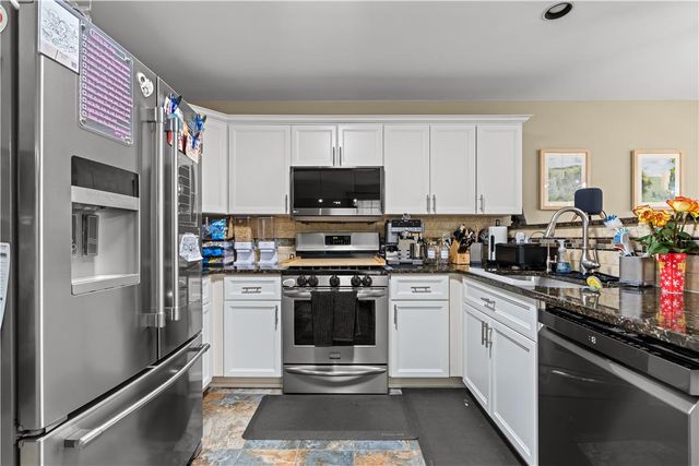 7073 Hunt Drive, Lower Macungie Twp, PA 18062