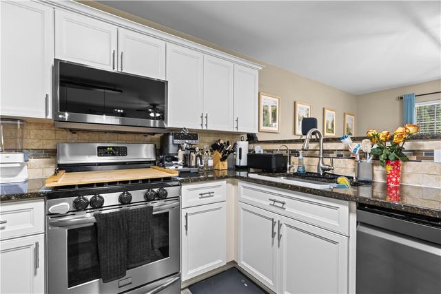 7073 Hunt Drive, Lower Macungie Twp, PA 18062