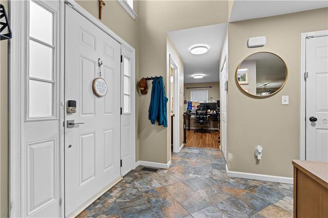 7073 Hunt Drive, Lower Macungie Twp, PA 18062
