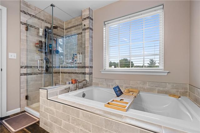 7073 Hunt Drive, Lower Macungie Twp, PA 18062