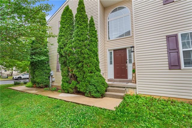 7073 Hunt Drive, Lower Macungie Twp, PA 18062