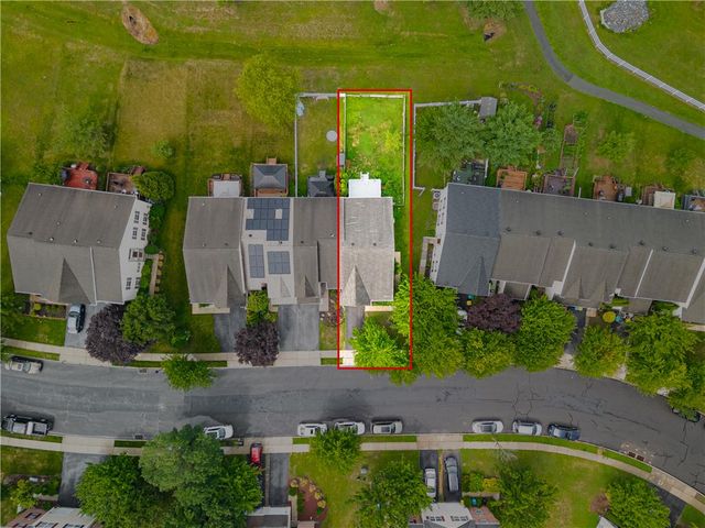 7073 Hunt Drive, Lower Macungie Twp, PA 18062