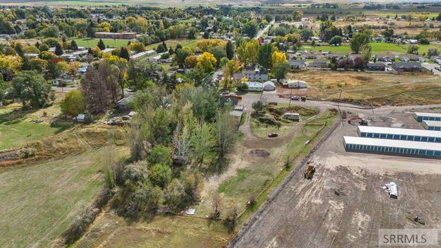 195 Lansing, Blackfoot, ID 83221