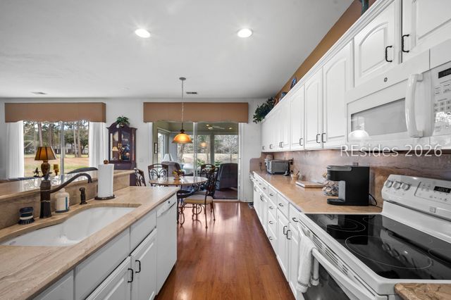 4 Plymouth Ln, Bluffton, SC 29909