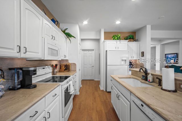 4 Plymouth Ln, Bluffton, SC 29909