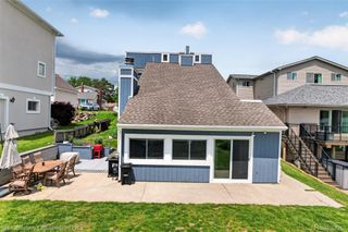 10219 Lakeside Drive, White Lake Charter Township, MI 48386
