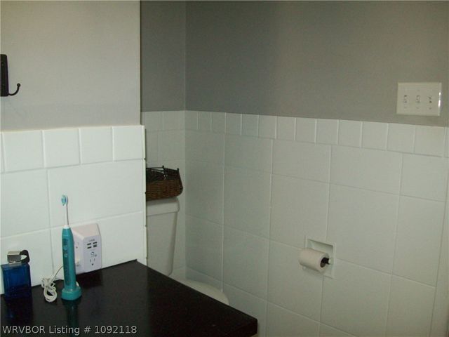 2909 S 32nd Street, Fort Smith, AR 72903