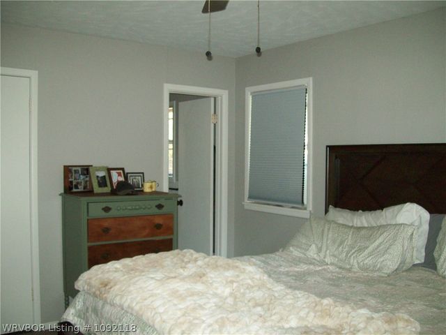 2909 S 32nd Street, Fort Smith, AR 72903