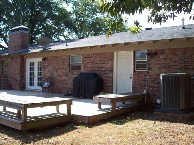 2909 S 32nd Street, Fort Smith, AR 72903