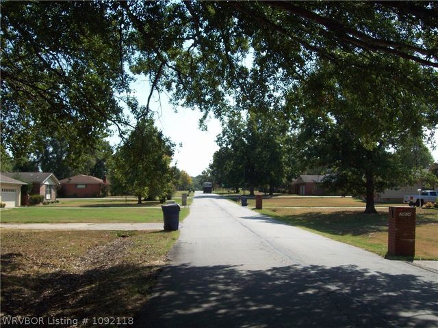 2909 S 32nd Street, Fort Smith, AR 72903