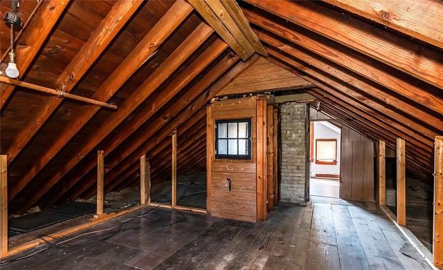 44 S Harbine Avenue, Dayton, OH 45403