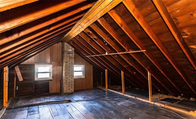 44 S Harbine Avenue, Dayton, OH 45403