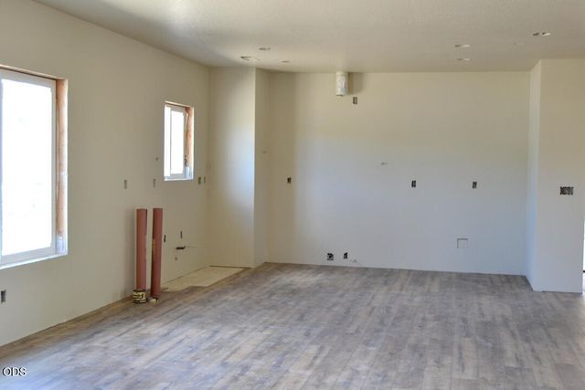 1540 W Harbeck Road, Grants Pass, OR 97527