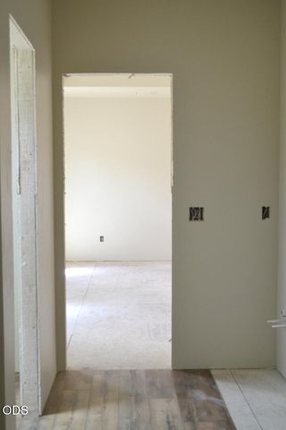 1540 W Harbeck Road, Grants Pass, OR 97527