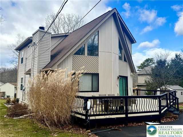 65 Byron Lane, Penn Forest Twp, PA 18210