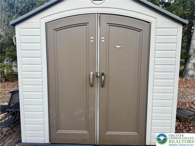 65 Byron Lane, Penn Forest Twp, PA 18210