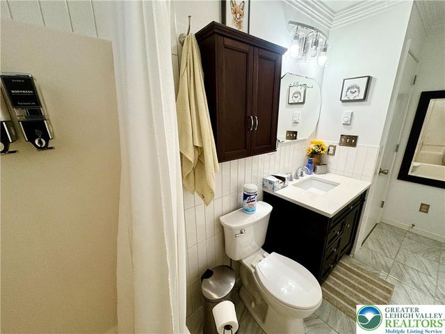 65 Byron Lane, Penn Forest Twp, PA 18210