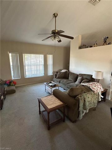 8312 Bahamas RD, Fort Myers, FL 33967