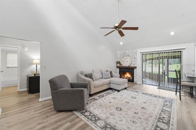 59 FAIRWAY DRIVE 59, Debary, FL 32713