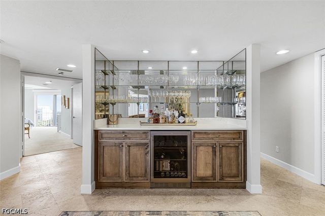 8111 Bay Colony DR 1904, Naples, FL 34108