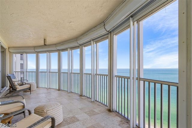 8111 Bay Colony DR 1904, Naples, FL 34108