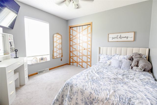 221 Orchard Street SW, Swisher, IA 52338