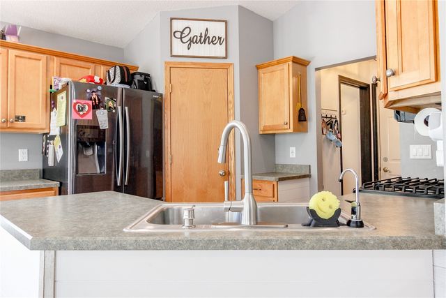 221 Orchard Street SW, Swisher, IA 52338